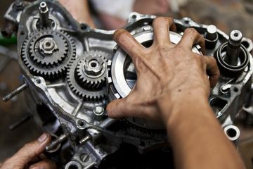 Biaya Turun Mesin Honda Vario 110. 4 Penyebab Motor Turun Mesin! Salah Satunya Diakibatkan Kelalaian Pemilik Kendaraan
