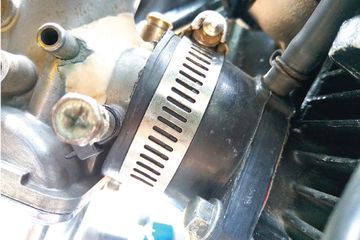 Motor Vario Karburator Susah Hidup. Motor Karburator Susah Dihidupkan, Bisa Jadi Ini Penyebabnya