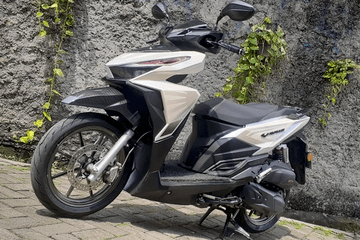 Vario 150 Full Carbon. Enggak Harus Full Kevlar Vario Ini Kece Disisipi Water Printing Karbon