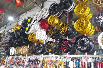 Harga Velg Ring 14 Vario Cbs. Honda Vario 125 dan 150 Ditawari Beragam Model Pelek Aftermarket, Mulai Rp 600 Ribuan