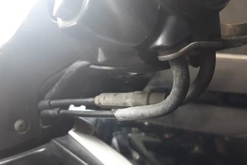 Harga Kabel Gas Vario 125 Led. Motor Keluaran Baru Pakai Dua Kabel Gas, Apa Fungsi dan Kelebihannya?