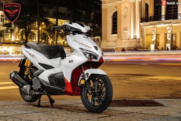 Honda Vario Hay Air Blade. Honda Air Blade Berbaju Putih, Tampang Elegan dan Juga Stylish