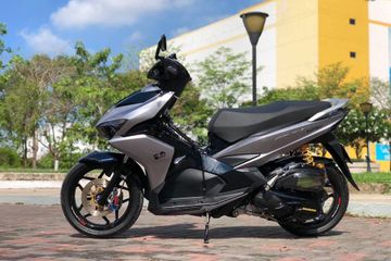 Nên Mua Honda Vario Hay Air Blade. Honda Air Blade 125 Istimewa, Berlimpah Part Mewah, Kaki-kaki Istimewa