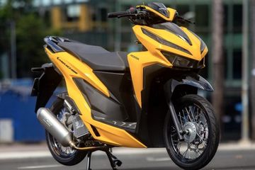 Velg Vario Kuning. Honda Vario 150 Berparas Manis, Pasang Baju Kuning dan Pelek Jari-jari