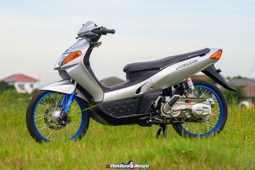 Vario Pakai Velg Nouvo. Modifikasi Yamaha Nouvo Elegan, Kaki-kaki Kece, Pakai Pelek Jari-jari