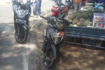 Honda Vario Untuk Wanita. Honda Vario Beradu Lawan Revo, Wanita Pembonceng Tak Selamat, Kedua Pengendara Luka Serius