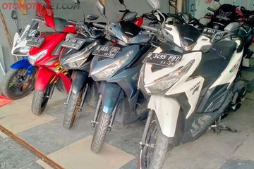 Honda Vario Seken 2015. Lagi Dicari-cari, Pedagang Bisikin Harga Pasaran Honda Vario 150 2015-2018