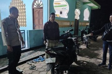 Honda Vario 110 Karbu. Jamaah Masjid Panik Lepas Salat Magrib, Honda Vario 125 2017 Berubah Jadi Vario 110 Karbu