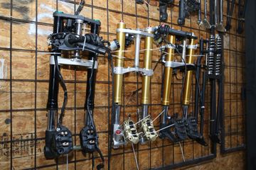 Harga Shockbreaker Upside Down Vario 125. Upside Down Limbah Moge, Harga Tergantung Asal, Paling Mahal Punya Ducati