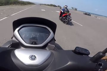 Yamaha Lexi Vs Honda Vario 125. Adu Kencang Yamaha Lexi 125 Vs Honda Vario 125, Sempat Unggul Namun Akhirnya Vario Diasapi