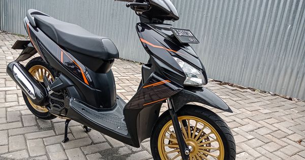 Vario Karbu Modifikasi. Tambah Ganteng Nih Honda Vario 110 Habiskan Biaya Modif Rp 20 Jutaan