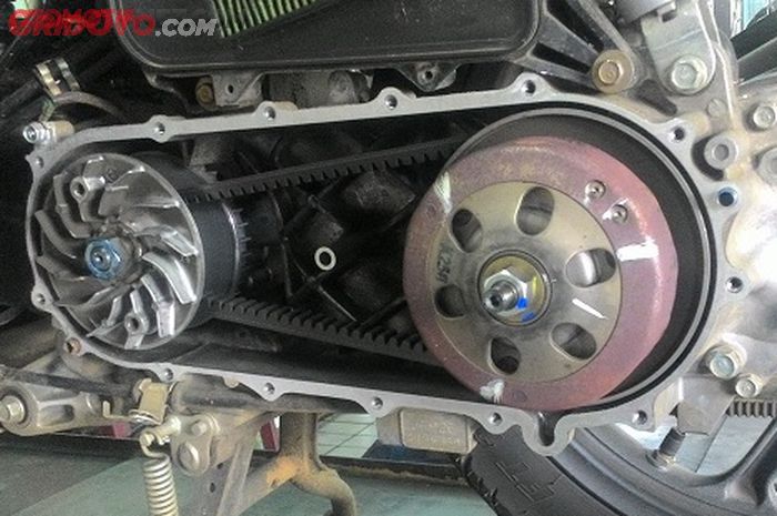 Ganti V Belt Vario 125 Led. V-belt Motor Sudah Harus Ganti? Segini Harga Ori-nya Buat Ragam Skutik Honda
