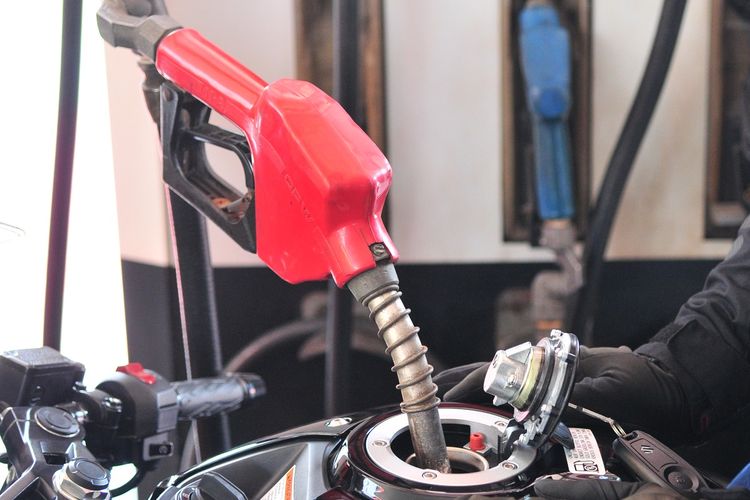 Apakah Pertamax Turbo Cocok Untuk Vario 125. Kompresi Tinggi Tidak Wajib Pakai Bensin Oktan Tinggi, Ini Alasannya