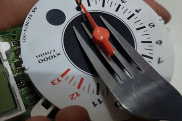 Jarum Speedometer Vario 150 Naik Turun. Usir Ngadat di Spidometer Analog Pakai Garpu Makan, Begini Caranya