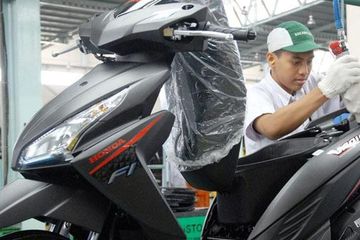 Harga Honda Vario 110 Terbaru 2020. Sudah Discontinue, Benarkah Anggapan Bahwa Honda Vario 110 Cuma BeAT yang Diganti Bodi dan Dijual Lebih Mahal?