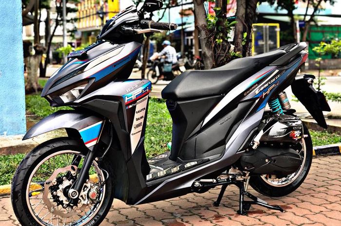 Mặt Nạ Xe Vario 2019. Biar Makin Ganteng, Honda Vario 150 Berkamuflase Jadi BMW HP4