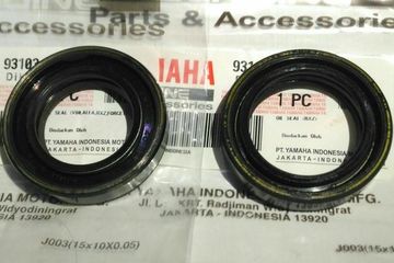 Seal Pully Cvt Vario 125. Ini Beberapa Penyebab Yang Bikin Seal Kruk As di CVT Rawan Jebol