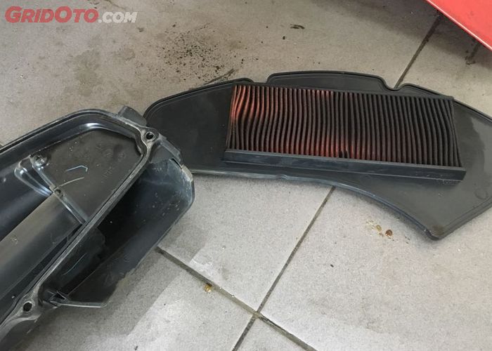 Element Comp Air Cleaner Vario. Filter Udara pada Motor, Apa Sih Fungsinya?