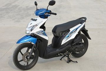 Harga Vario 110 Esp Cbs 2016. Tengok Daftar Harga Honda BeAT Bekas, Tahun 2014 Cuma Segini Harganya