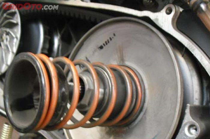 Harga Per Cvt Vario Techno 125. Subtitusi Per CVT Honda Vario Techno 125, Buat Tingkatkan Akselerasi