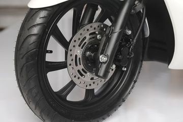 Penyebab Rem Depan Vario Blong. Catat Nih, Penyebab Rem Motor Matik Blong