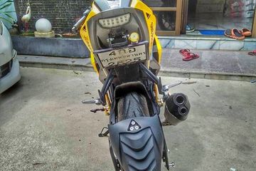 Cara Pasang Spakbor Ninja Pada Vario. Memindahkan Posisi Plat Nomor Sepeda Motor, Apa Boleh? Simak Nih Penjelasannya!