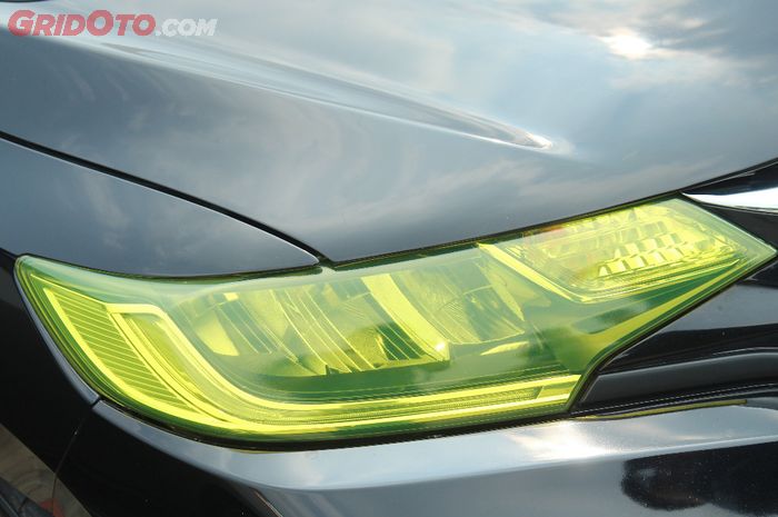 Harga Rumah Lampu Depan Vario. Belum Banyak yang Tahu, Ini Efek Negatif Lampu Depan Dilapis Stiker!