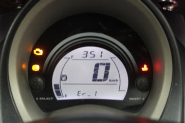 Aki Vario Soak. Ini 4 Ciri Aki Motor Mulai Soak Yang Harus Diwaspadai Bikers