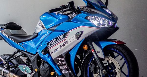 Stickers Vario Bmw. Ngidam Moge, Yamaha R3 Rela Pakai Topeng BMW HP4 Race