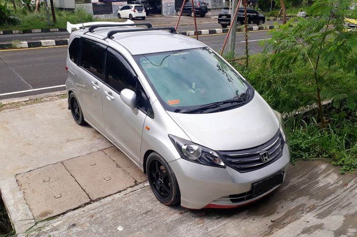 Olx Motor Vario Bekas Depok. Agar Kenyamanan Kembali, Segini Biaya Perbaikan Kaki-kaki Honda Freed di Bengkel Spesialis