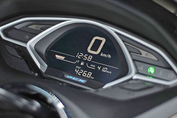 Cara Reset Kilometer Vario 125. Pedagang Motkas Curang Akali Angka Odometer Digital Pakai Dua Cara Ini