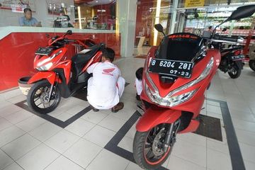 Cara Merawat Motor Vario 110. Tips Merawat Motor, Lebih Penting Servis Rutin atau Ganti Oli Berkala?