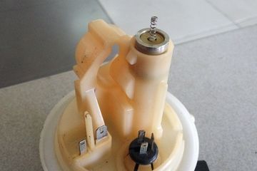 Cara Menaikkan Tekanan Fuel Pump Vario 125. Cara Murah Buat Meningkatkan Fuel Pressure di Motor Injeksi