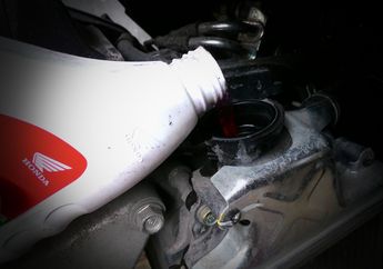 Cara Isi Air Radiator Vario 150 New. Kapan Air Radiator Motor Harus Diganti? Ini Jadwal Waktu Gantinya