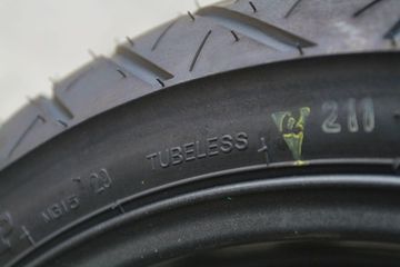 Ukuran Velg Jari Jari Vario 110. Awas Tidak Semua Pelek Bisa Dipasang Ban Tubeles, Ini Cirinya