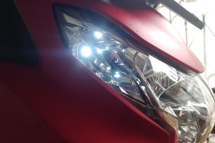 Lampu Senja Led Motor Vario 125. Ganti Lampu LED Di Motor Matic dan Bebek, Jadi Terang dan Gaul