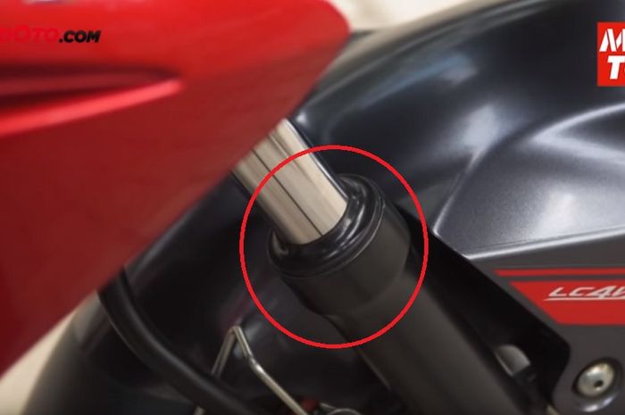 As Shock Depan Vario 125 Baret. Waspada! Ternyata Musim Hujan Bisa Bikin Sokbreker Depan Cepat Bocor, Ini Alasannya