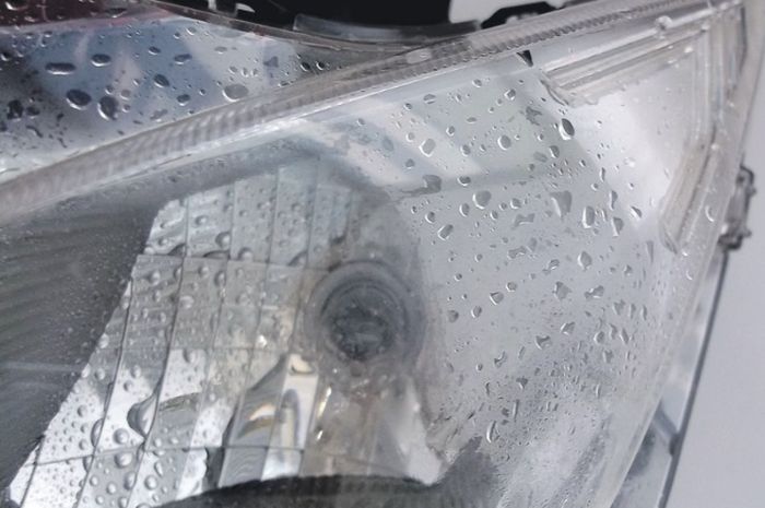 Harga Rumah Lampu Depan Vario. Akhirnya Terbongkar, Ini Penyebab Kenapa Lampu Depan Motor Sering Berembun