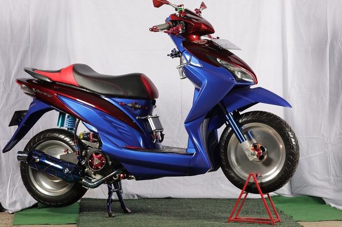 Vario 110 Modif Nmax. Honda Vario 110 eSP Berubah Total, Pelek Monoblok Full Aksesoris