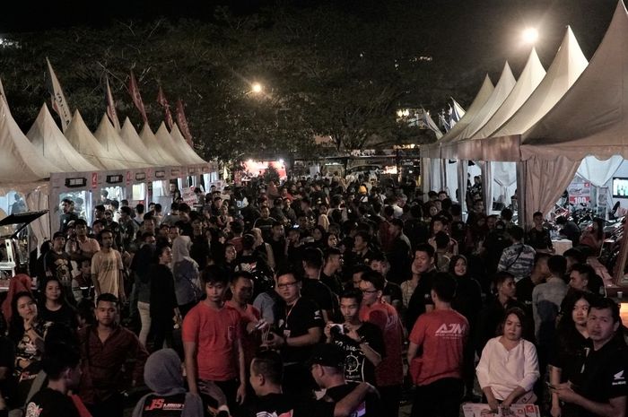 Modifikasi Motor Vario 150 Pontianak. RATUSAN MOTOR MODIF HONDA BIKIN HEBOH PONTIANAK
