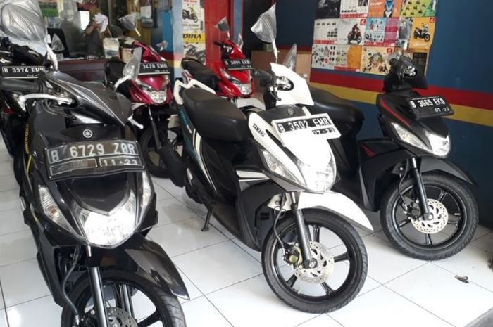 Honda Vario Karburator Bekas Jakarta. Murah Banget Motor Matik Bekas Cuma Rp 5 Jutaan Ada Honda BeAT, Vario 110, Yamaha Mio J Sampai Soul GT Loh