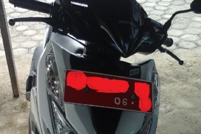 Vario Thn 2014 Warna Putih. Honda Vario Tahun 2014 Dilelang Murah Meriah, Kondisi Masih Mulus