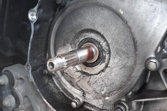 V Belt Vario Selip. Penyebab V-Belt Motor Matic Slip Saat Tarik Gas, Ini Dia Biang Keroknya