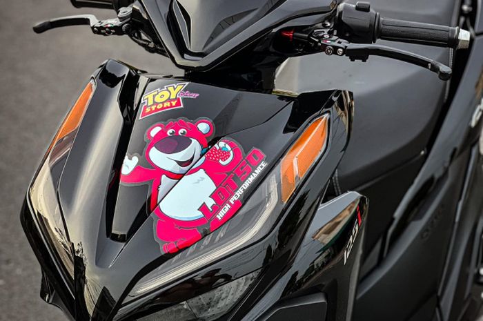 Motor Vario Modifikasi Pelek 14. Modifikasi Motor Honda Vario 125, Tema Hitam Plus Pelek Jari-Jari Jadi Pilihan