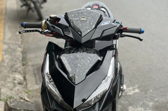 Modifikasi Vario 150 Hedon. Proper Nih, Modifikasi Motor Honda Vario 150 Bodi Carbon Penuh Sparepart Hedon