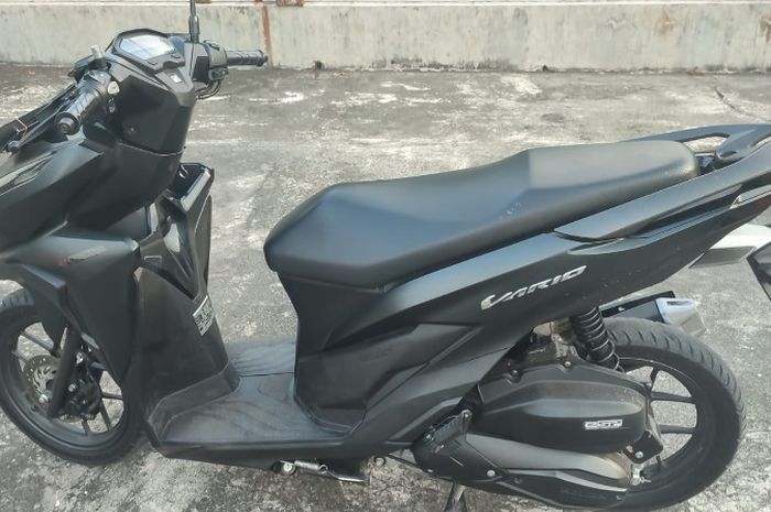 Vario Tahun 2021 Warna Hitam. Motor Murah Honda Vario 2021 Buka Harga Rp 7 Jutaan, Bisa Buat Antar Anak Sekolah