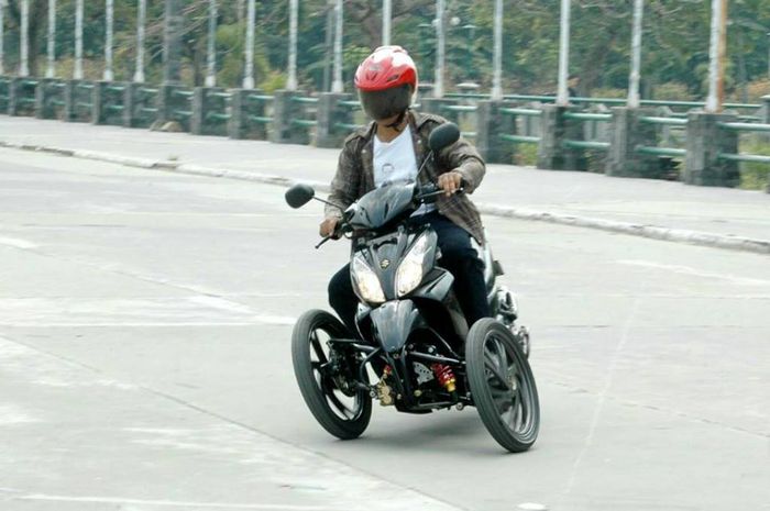 Modifikasi Motor Vario Roda Tiga. Biar Paham! Ini Perbedaan Reverse Trike dan Delta Trike, Motor Khusus Difabel