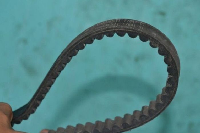 Ciri Ciri V Belt Vario Harus Diganti. Pantang Sampai Dorong Motor, Ciri-ciri dan Gejala V-Belt Matic Wajib Diganti