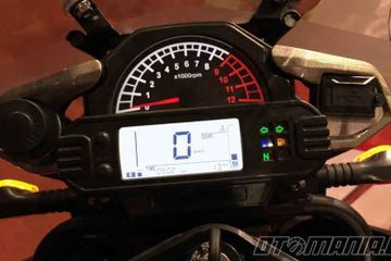 Indikator Bensin Motor Vario 125 Berkedip. Indikator Bensin Motor Menyala, Masih Ada Berapa Liter Sisa Bensin di Dalam Tangki?