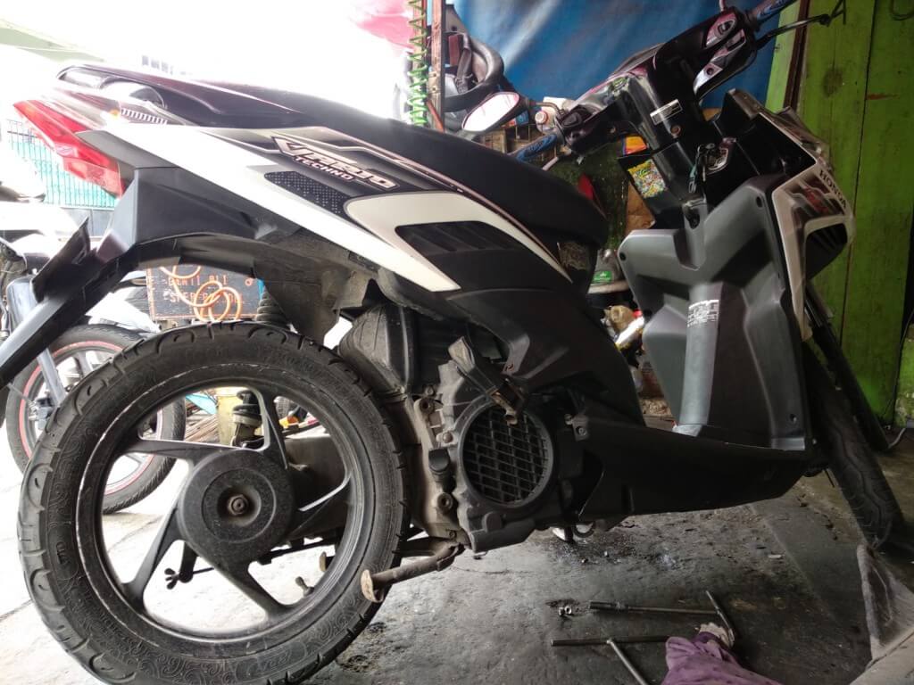 Leher Knalpot Vario 110 Bekas. Knalpot Bocor dan Kropos Segera Ganti